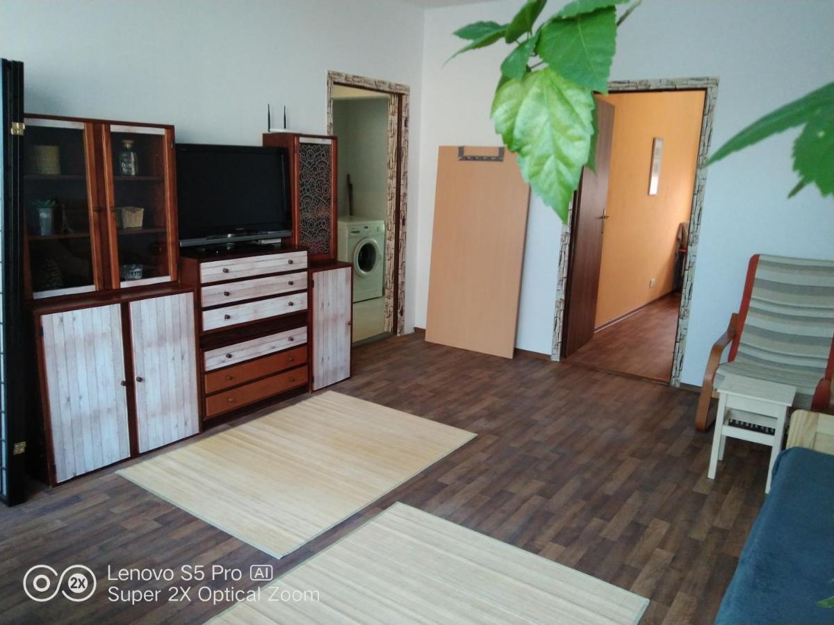 Apartman S Virivkou A Infrasaunou V Olomouci Bagian luar foto
